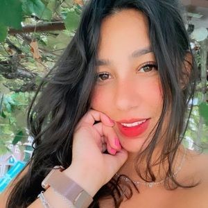 Meet your Posher, Letícia